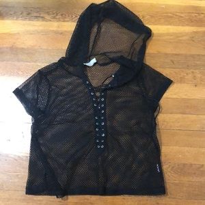 Cropped shirt